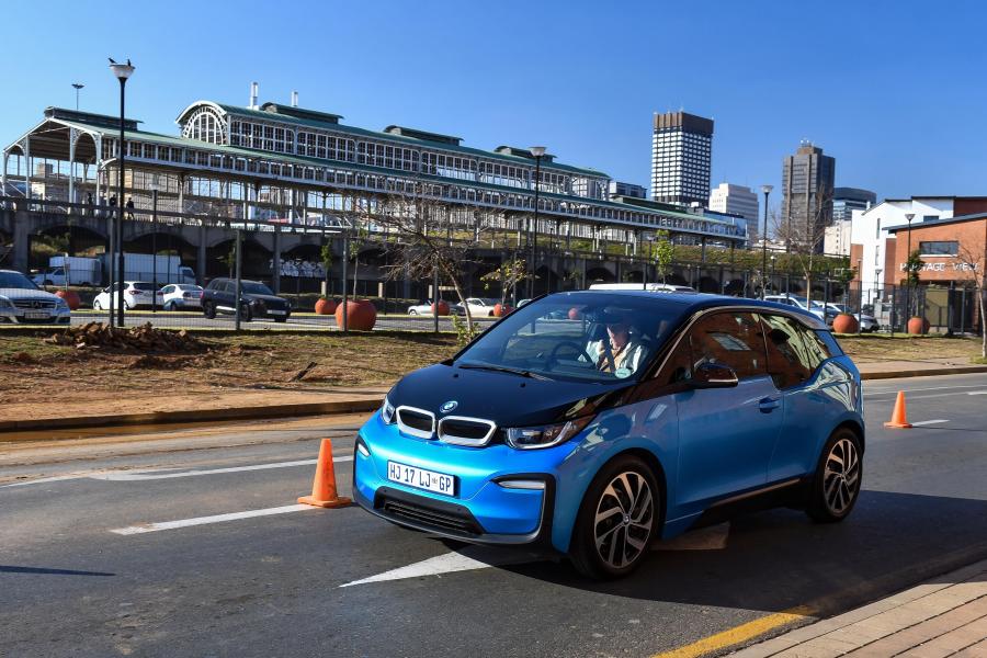  BMW i3 (I01) 2018 года  (ZA) (фото 15 из 16)